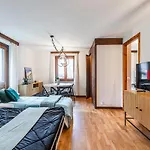 Апартаменты Centro Paese - 2 Passi Dalle Piste Курмайор